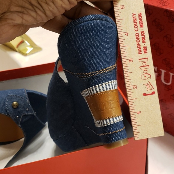 GUESS shoes - Picture 8 of 8